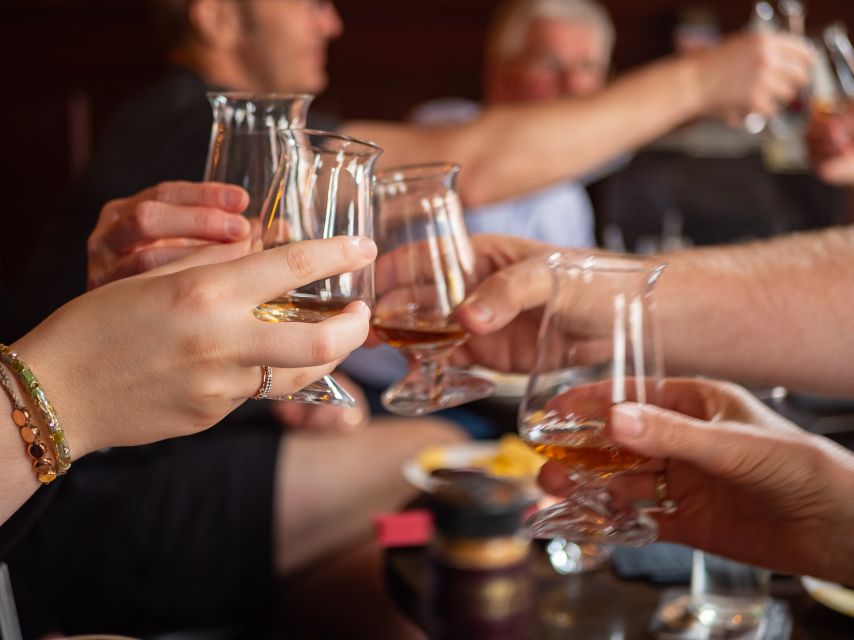 2-Hour Deluxe Whiskey & Food Tasting - Two floors of flavor: how the guide-led tastings work