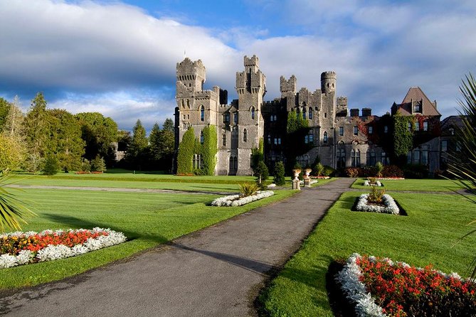 4-Day South West Ireland Tour from Dublin - Day 2 night: Dingle Peninsula lodging and what it means for your pace