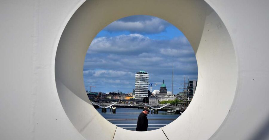 All Dublin 3 hours italian walking tour - Temple Bar in 2.5 hours: nightlife area, plus the backstory