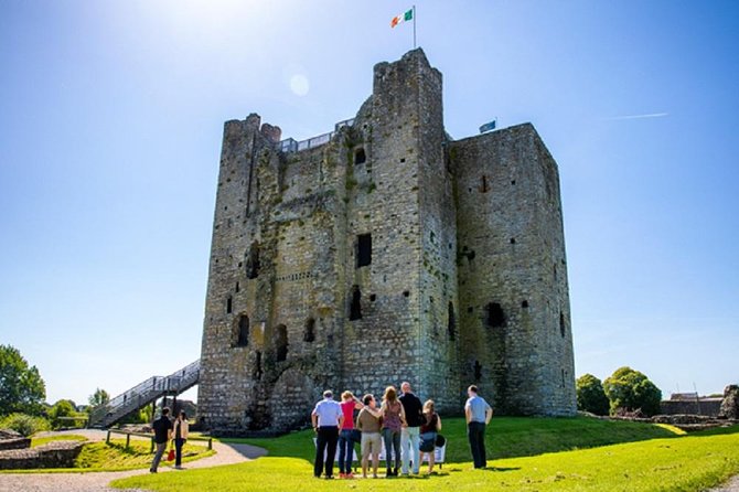 Celtic Boyne Valley & Ancient Sites Day Tour From Dublin - How the pacing really feels: walking, wind, and time pressure