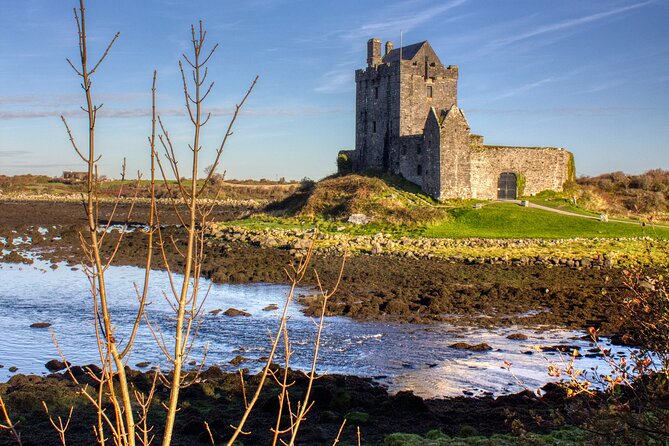 Chauffeur Private Cliffs of Moher Day tour from Dublin - Cliffs of Moher: The 90-Minute Walk That Changes Your Photos