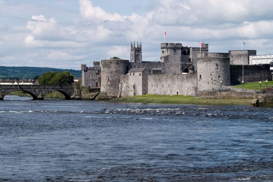 Cliffs of Moher and Blarney 2-Day Tour from Dublin - The Great Potato Famine context you should not skip