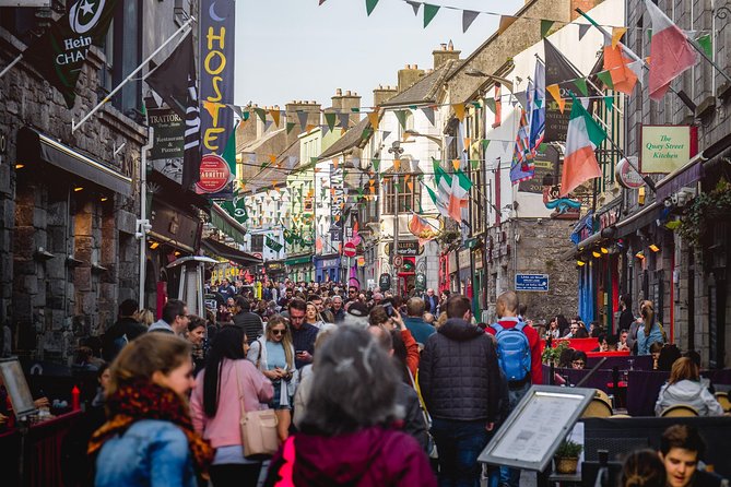 Cliffs of Moher and Galway City Day Tour from Dublin - Cliffs of Moher Visitor Centre: how to use your 1.5 hours well