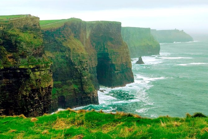 Cliffs Of Moher Tour In Spanish - Burren-to-Moher route: the drive that sets the mood