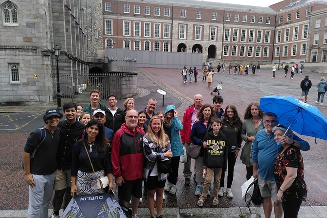 Complete tour of Dublin in Italian - Stop 2: Christ Church Cathedral, Protestant history and strange anecdotes