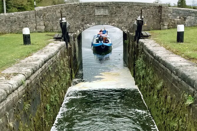 Digby Lock Cruise - Explore Ireland's Historic Grand Canal. - Key things that make the Digby Lock Cruise worth your time