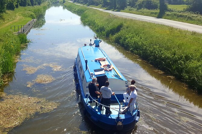 Digby Lock Cruise - Explore Ireland's Historic Grand Canal. - From aqueduct to Digby Lock: stories of navvies and working horses