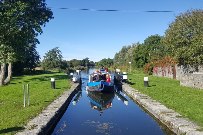 Digby Lock Cruise - Explore Ireland's Historic Grand Canal. - Getting on board at Canal View in Sallins (and what to expect inside)