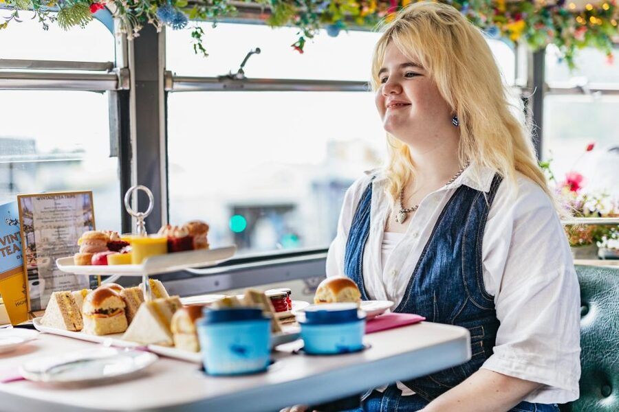 Dublin: Afternoon Tea Vintage Bus Tour - Hosts, 1960s Music, and the Dublin Stories That Make It Fun