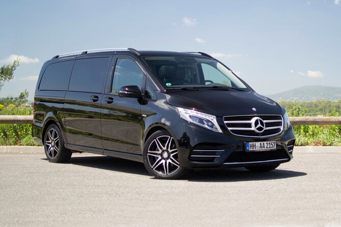 Dublin Airport (DUB) Private Transfer to Dublin City Centre - Timing That Can Save Your Trip, 60 Minutes Waiting