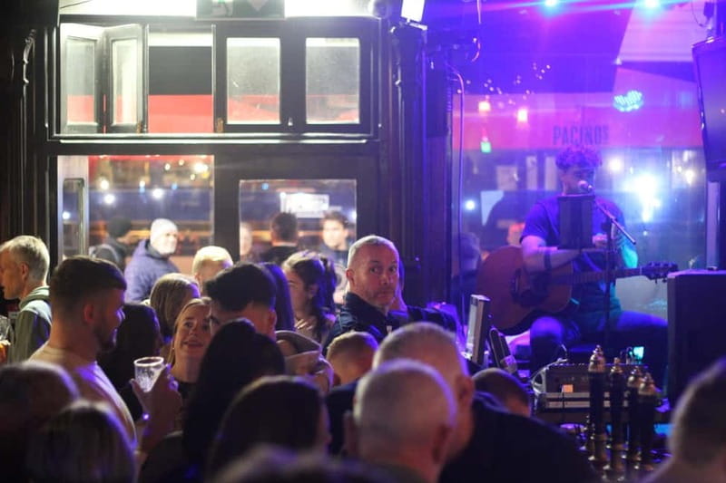 Dublin: City Pub Crawl Experience - Guide-led authenticity: small-group energy, better conversations