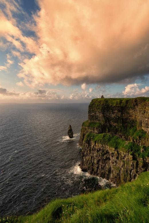 Dublin: Cliffs of Moher, Ennis, & Bunratty Castle Day Tour - Ennis walking culture: trad music energy with a story behind it