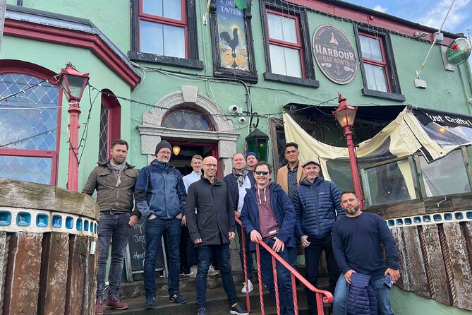 Dublin Coastal Craft Beer and Seafood Trail - Stop 4: Howth Old Courthouse and the salmon-and-soda-bread combo