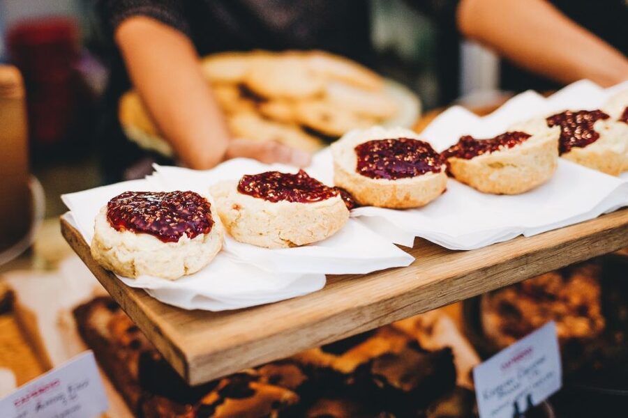 Dublin: Delicious Walking Food Tour - Walking the Liffey route: Temple Bar to the creative quarter