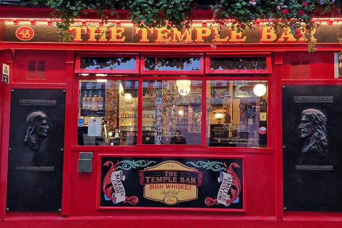 Dublin Express Private Guided Walking Tour - Molly Malone, St Andrew’s church, and O’Neills connection