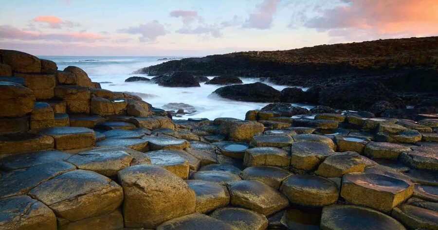 Dublin: Giant's Causeway & Belfast (Titanic or Black Taxi) - From Dublin Up North: The Boyne Valley Drive and Breaks That Reset You