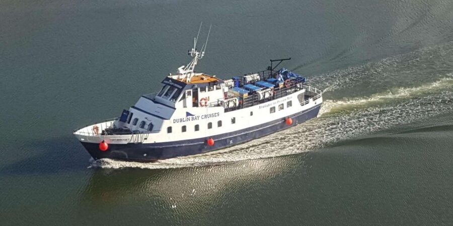 Dublin: Howth Cliffs and Ireland's Eye Boat Cruise - Getting to the West Pier, and what to wear