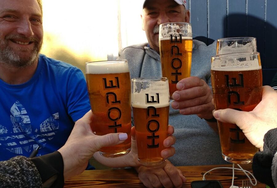 Dublin: Howth Coastal Craft Beer and Seafood Tour - The Howth coastal walk, paced for a 3-hour food and beer run