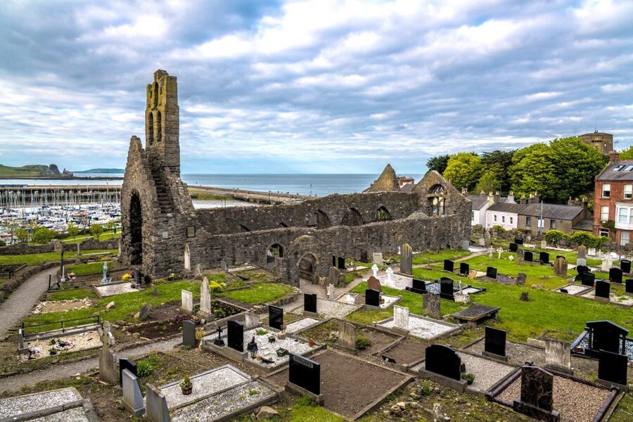 Dublin: Howth Coastal Hiking Tour - Bodega Coffee and St Mary’s Abbey, where the day gets its story