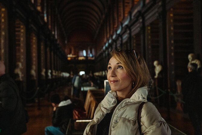 Dublin in a Day: Dublin Castle, Book of Kells, Guinness & Whiskey - Entering the Book of Kells experience before the crowds