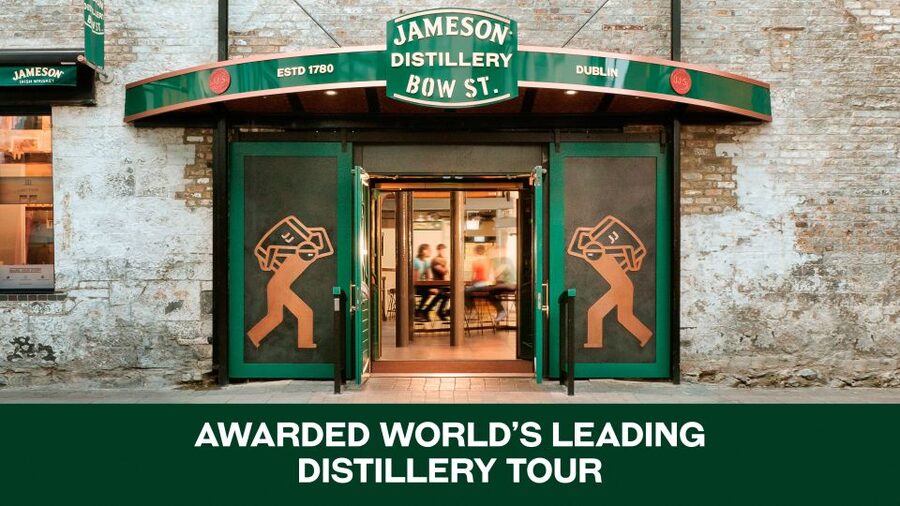 Dublin: Jameson Whiskey Distillery Tour with Tastings - JJ Bar cocktail included: where the tour turns into a Dublin night