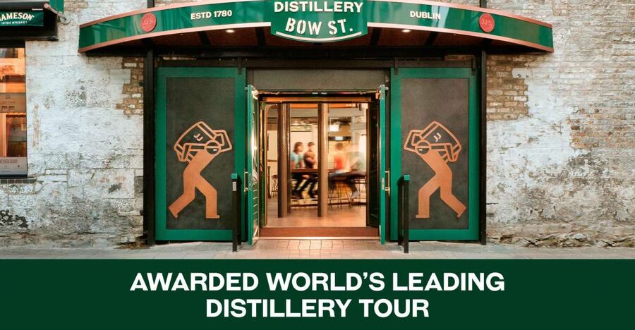 Dublin: Jameson Whiskey Distillery Tour with Tastings - Guides who bring the room to life, from Niall to Emer
