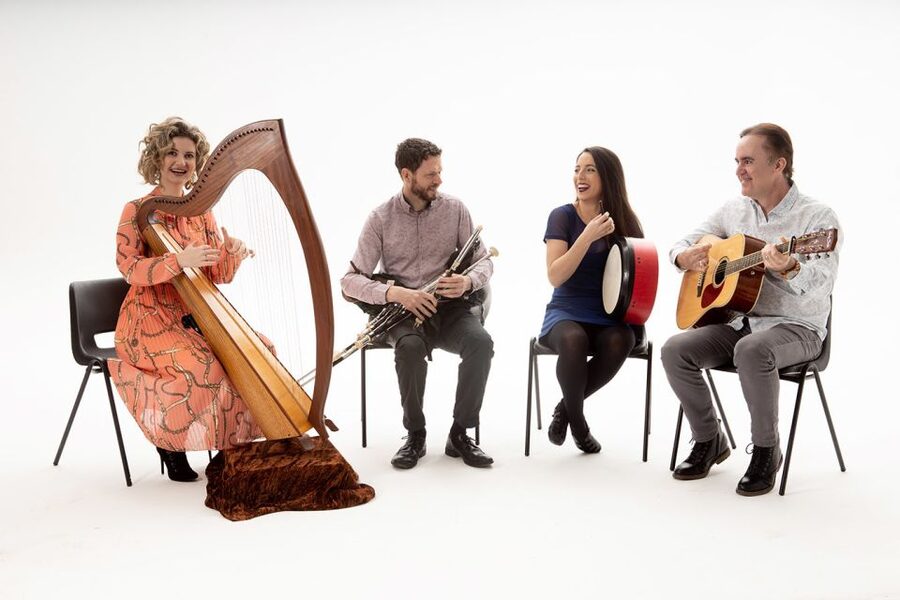 Dublin: Music and Dance Show at The Irish House Party - The timing that makes the whole evening work