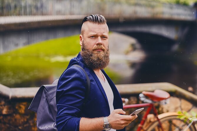 Dublin: Personal Photographer- Travel Photography Experience - Temple Bar photos: color, character, and easy pose direction