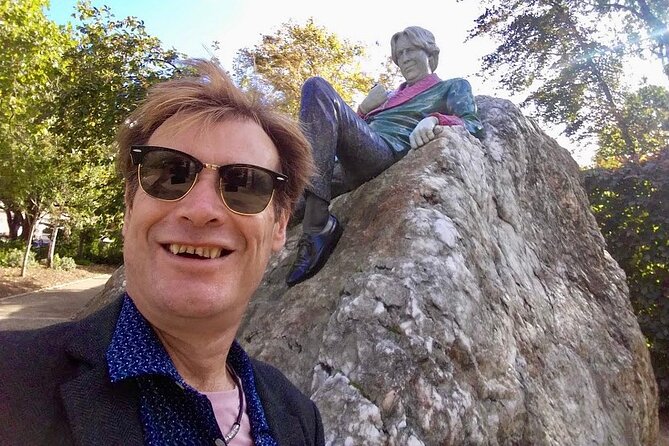 Dublin Private Custom Tour with a Local, Highlights & Hidden Gems - St Patrick’s Cathedral Gardens: Stories Under a Quiet Roof of Green