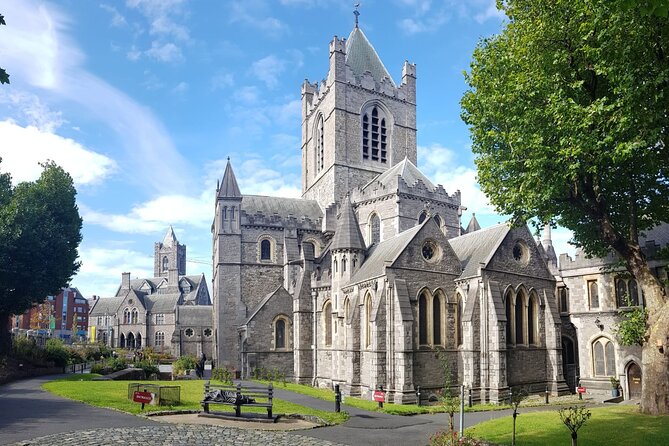Dublin Private Medieval Walking Tour - Temple Bar meet-up and what a private medieval walk feels like