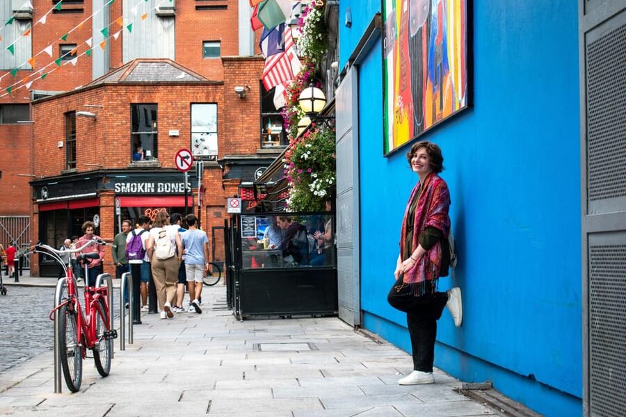 Dublin: Private Photo Experience - Molly Malone to Trinity College, Getting the Best Light and Timing