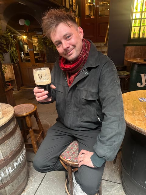 Dublin: Pub Tour. Pour The Perfect Guinness, Whiskey & Music - Who this Dublin pub tour fits best