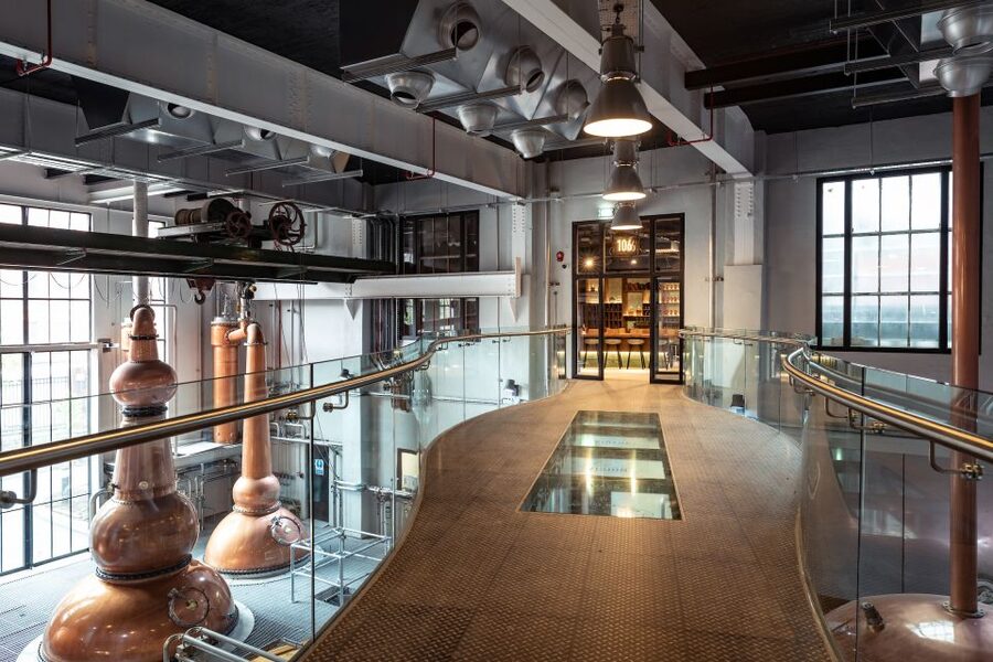 Dublin: Roe and Co Distillery Cocktail Workshop Experience - The one-hour flow: tour, taste, then you mix