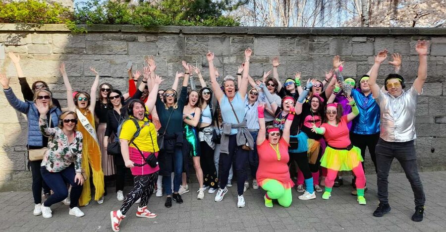 Dublin: Silent Disco Walking Tour - Walking Dublin with headphones: what the hour feels like