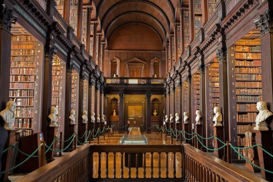 Dublin: Skip-the-line Book of Kells & Old Town Private Tour - Choosing between 2, 3, 4, and 5 hours without getting stuck