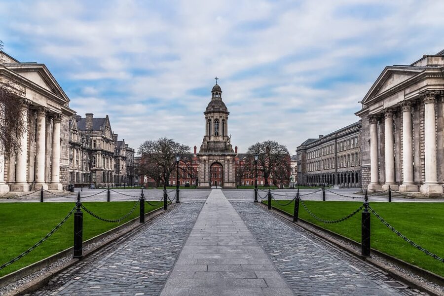 Dublin: St Patrick's, Book of Kells, and Dublin Castle Tour - Price and value: what you’re paying for, and what you can plan around