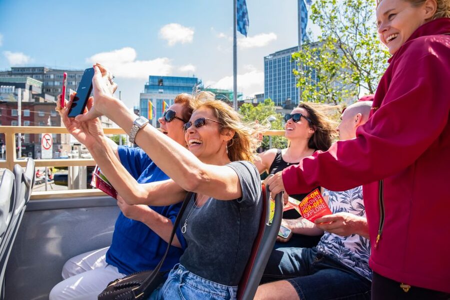 Dublin: The Dublin Pass with Tickets to 40+ Attractions - Entering Attractions With QR Code, Phone in Hand