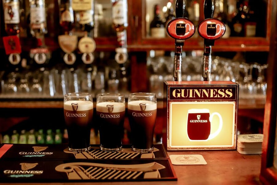 Dublin: The Perfect Pint Tour a Guinness Tour Experience - Small group (up to 8) and a local connoisseur guide