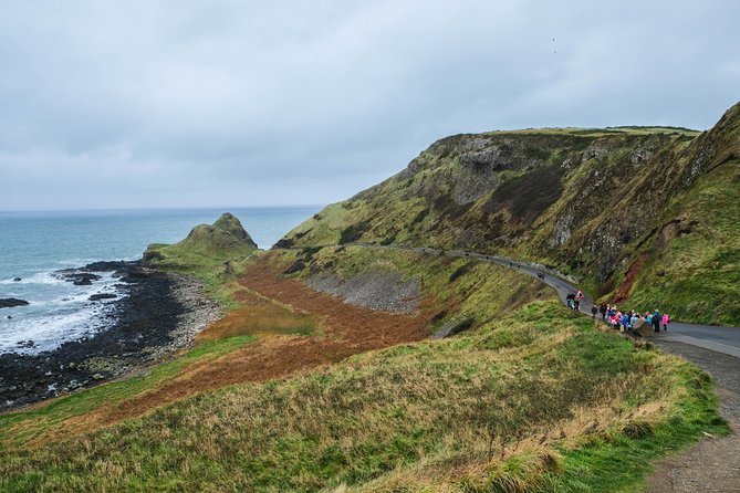 Dublin to Belfast Black Cab, Dunluce Castle and Giant's Causeway - Getting out of Dublin early, and why the timing matters