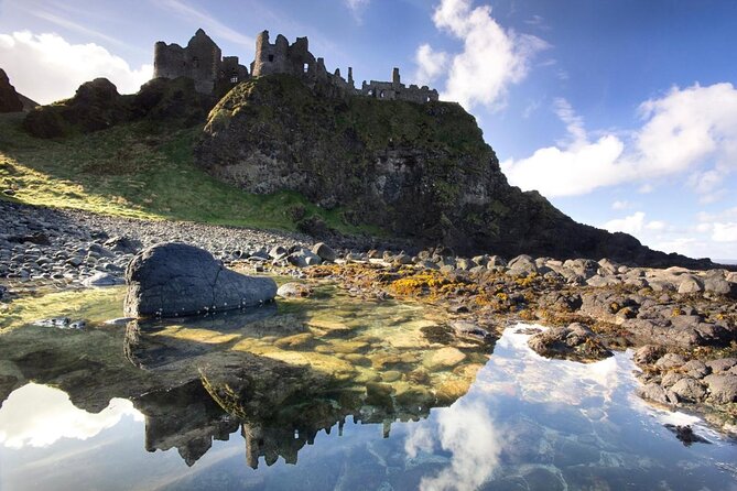 Dublin to Belfast Titanic, Dunluce Castle & Giant's Causeway Tour - Lunch and the late return: how to stay comfortable until you hit D’Olier Street