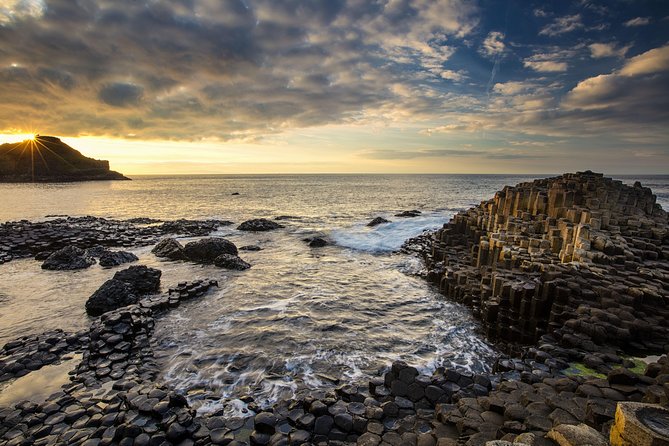 Dublin to Dunluce Castle, Giant's Causeway, Dark Hedges & Belfast - What you get for the money, and what you still need to handle