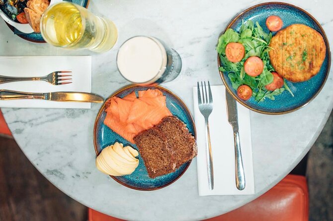 Dublin Traditional Irish 3 Course Meal Walking Tour with Local - Dietary requirements and allergies: what to do before you show up