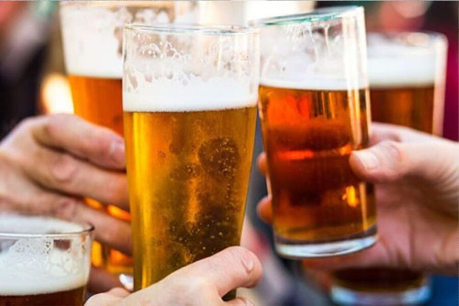 Dublin: Traditional Pubs Walking Tour with Local Guide - What You Learn Here, Besides How to Order A Pint