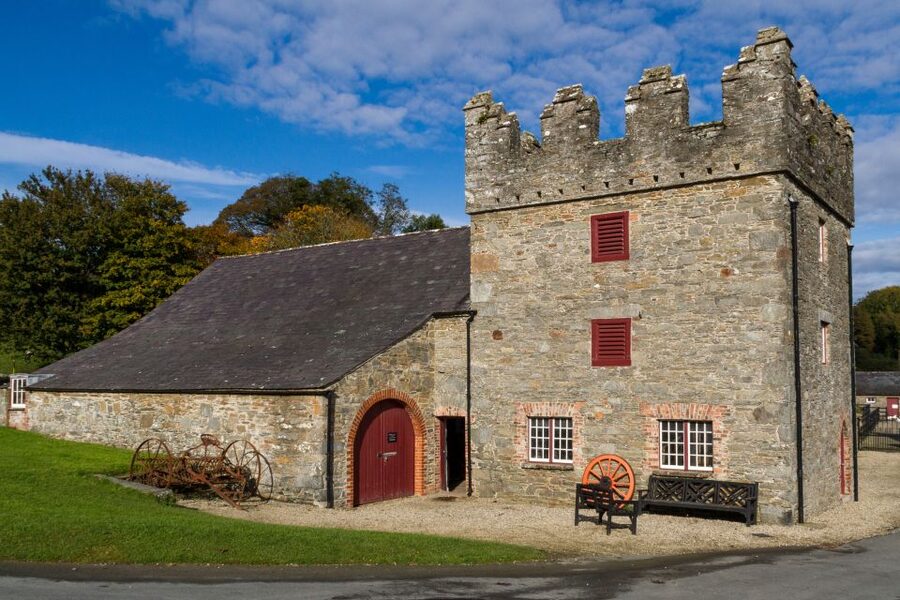 From Dublin: 3-Day Discover Northern Ireland Tour - Day 3: Portaferry ferry, Castle Ward Winterfell, St Patrick in Downpatrick, and the Mournes
