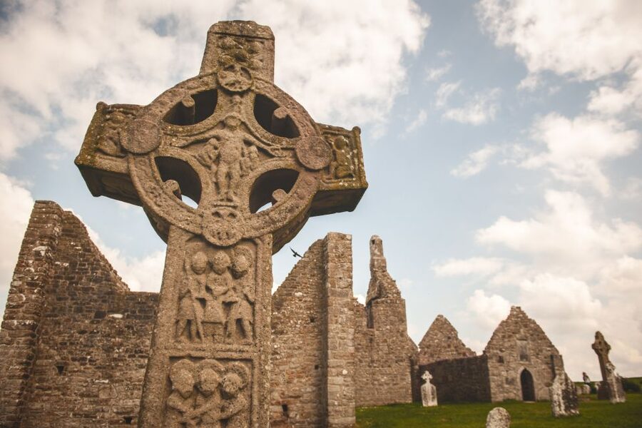 From Dublin: 5-Day Tour to the Southwest with Accommodation - Galway City night: why one night matters