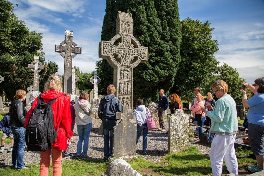From Dublin: Celtic Boyne Valley and Ancient Sites Tour - Timing, Comfort, and What to Bring for the Whole Day