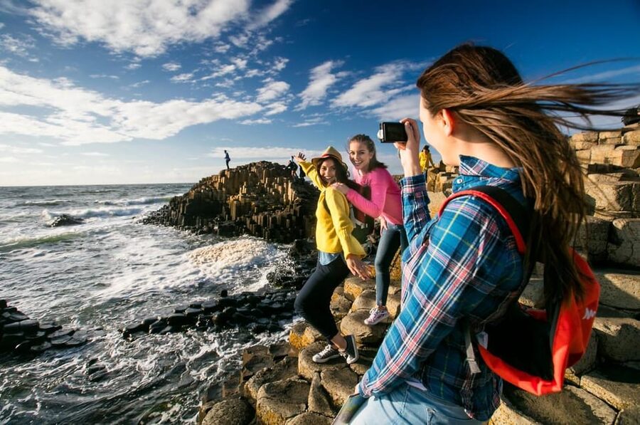 From Dublin: Giant's Causeway, Dark Hedge & Belfast Tour - Giant’s Causeway: your big 2.5 hours on the basalt rocks