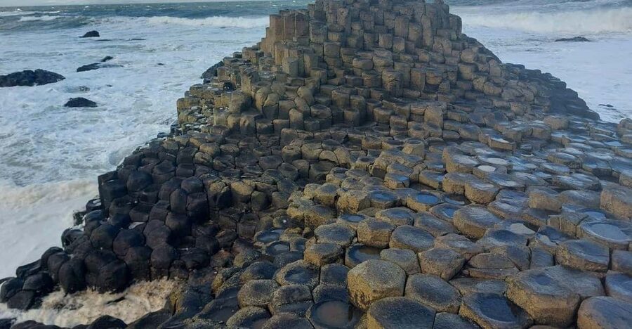 From Dublin: Giants Causeway Private Tour - Dunluce Castle viewpoints, medieval ruins and a Game of Thrones wink