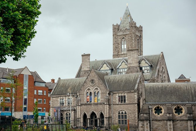 Full Coverage Dublin PRIVATE City Tour With Locals - First Stop, Dublin Castle: The Big Name With Real Backstory