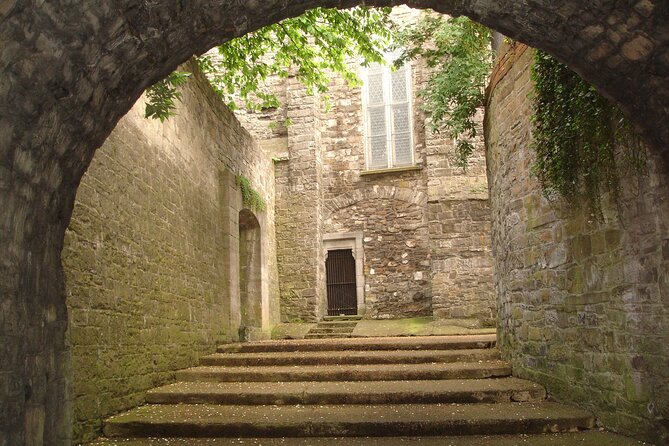 Medieval Dublin Walking Private Guided Tour - Stop 2 at Wood Quay Amphitheatre: Walls You Can Actually Trace
